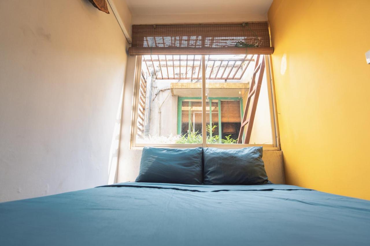 Entire French House With 4 Bedrooms In Hanoi Downtown Exterior photo